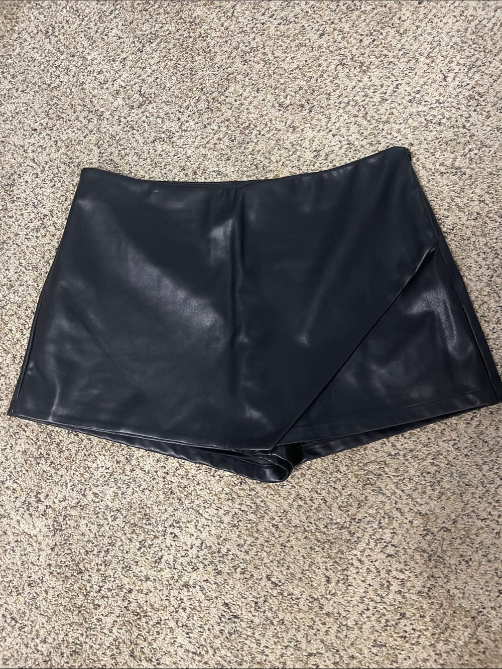 Forever 21 Black Faux Leather Skort